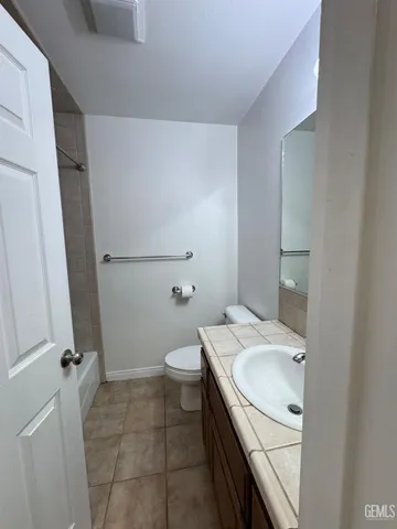 $378,900 | Undisclosed Address, Bakersfield, CA 93308