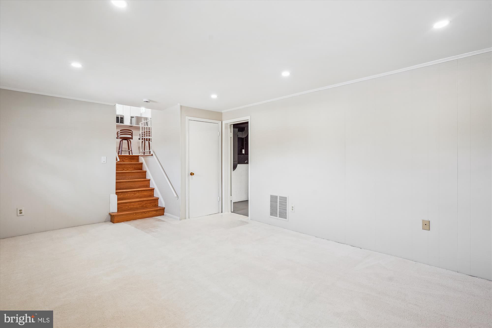 17545 Wheat Fall Drive Rockville, MD 20855 - Photo 26 of 42