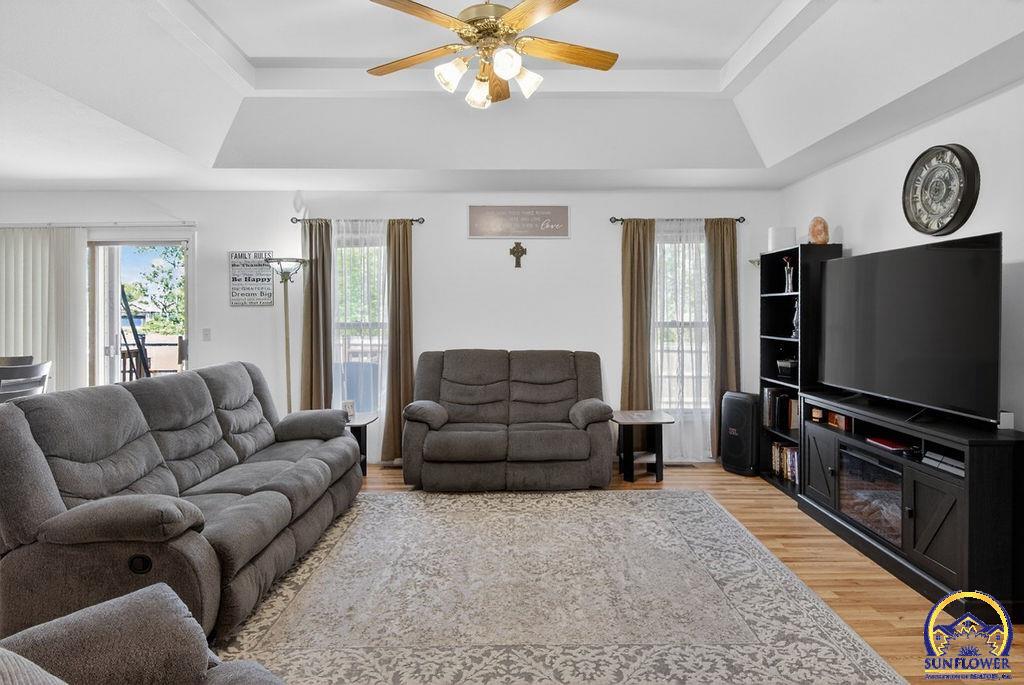 7448 Southwest Cannock Chase Road Topeka, KS 66614 - Photo 15 of 50