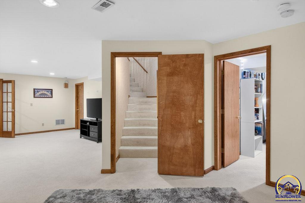 7448 Southwest Cannock Chase Road Topeka, KS 66614 - Photo 27 of 50