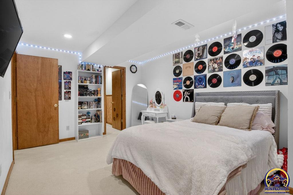 7448 Southwest Cannock Chase Road Topeka, KS 66614 - Photo 37 of 50