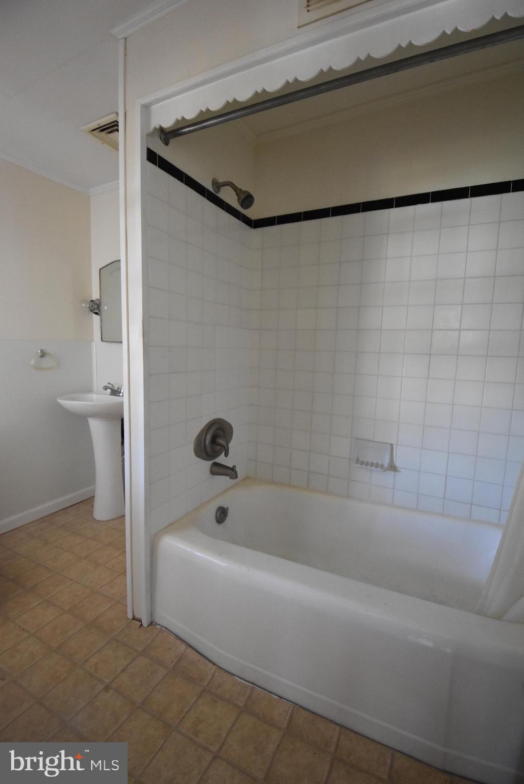 77 Church Road Telford, PA 18969 - Photo 39 of 58