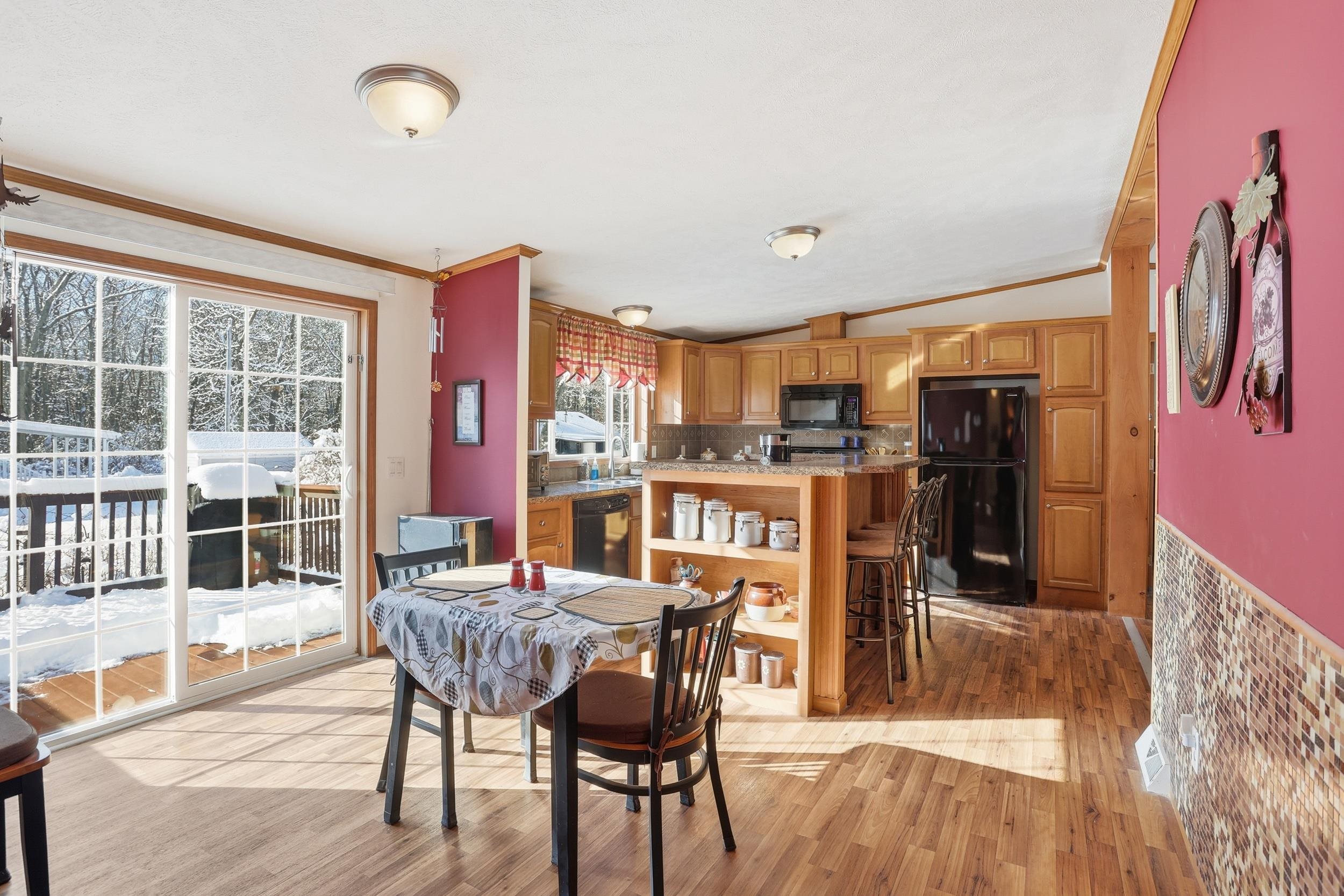 30 Winter Street Salem, NH 03079 - Photo 9 of 35