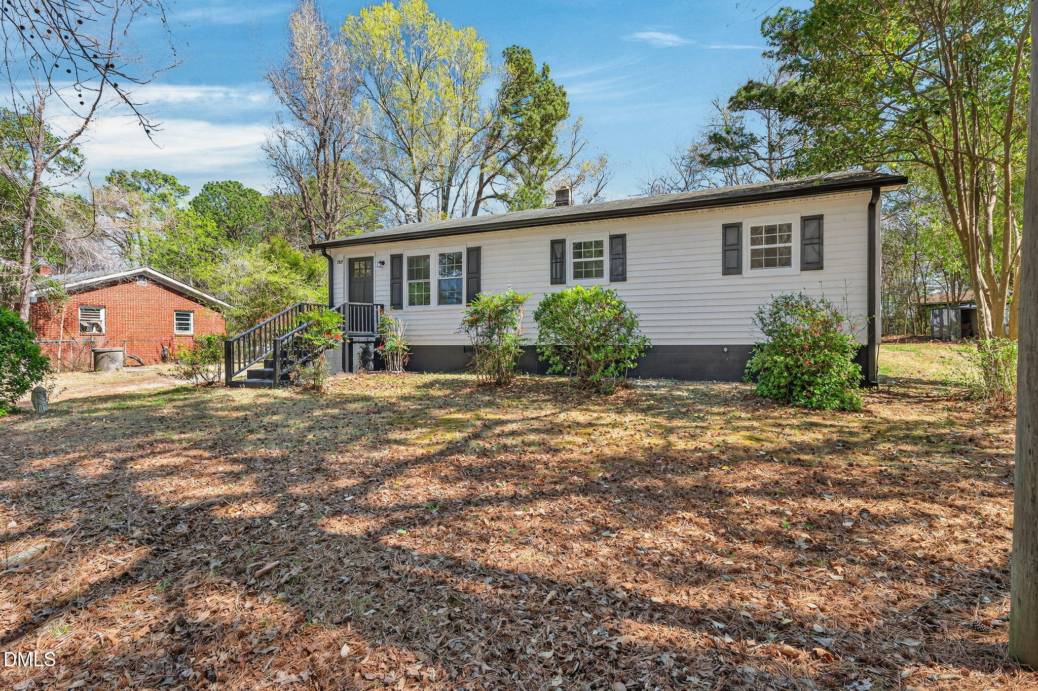 785 East River Road Louisburg, NC 27549 - Photo 2 of 27 5-web-or-mls-785 East River-10