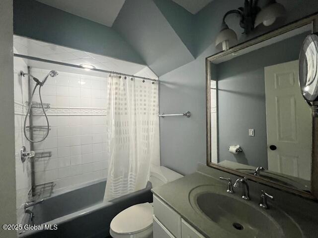 12 Glennon Road Colonie, NY 12110 - Photo 22 of 36 Master Bath