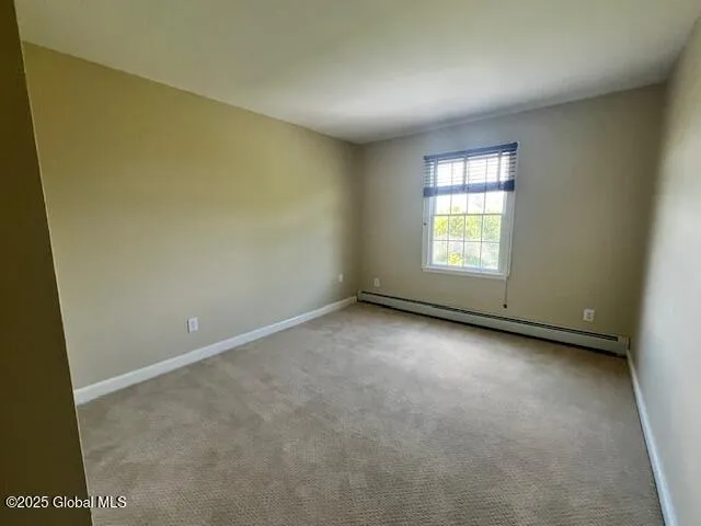 $4,700 | 12 Glennon Road, Colonie, NY 12110