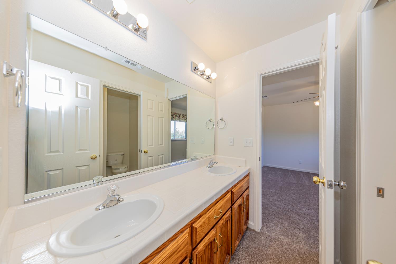 33322 Lucky Ridge Place Coarsegold, CA 93614 - Photo 29 of 54 Gallery Image 29