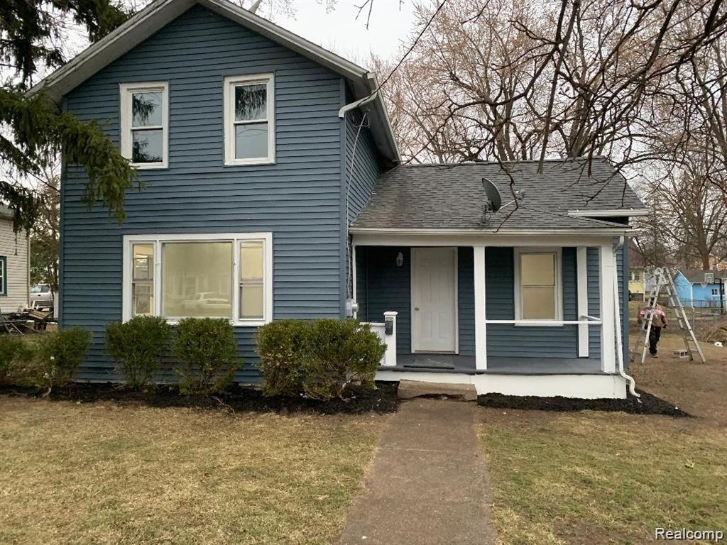 518 North Locust Street Adrian, MI 49221 - Photo 1 of 13