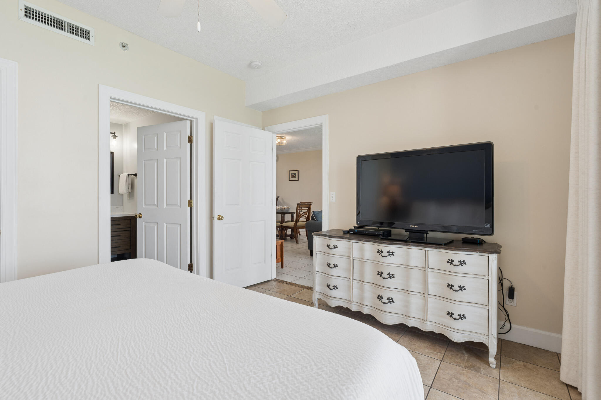 10519 Front Beach Road, Unit 1504B Panama City Beach, FL 32408 - Photo 18 of 33 VRT00273