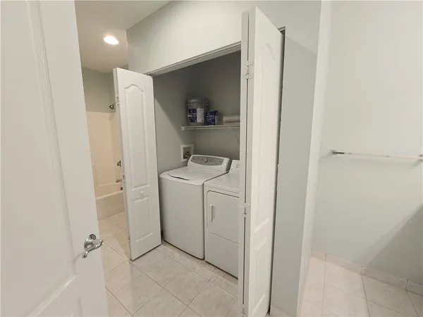 $1,600 | 5035 Fairways Circle, Unit C207, Vero Beach, FL 32967