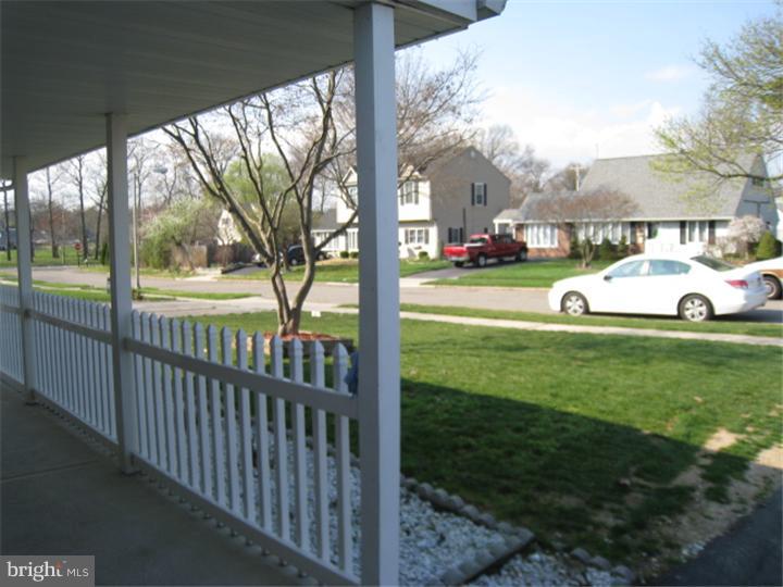 14 Merry Turn Road Levittown, PA 19056 - Photo 2 of 18 Porch