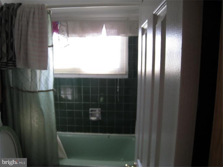 14 Merry Turn Road Levittown, PA 19056 - Photo 18 of 18 Bathroom