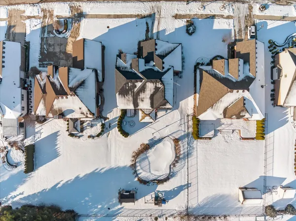 $600,000 | 47376 Hidden Meadows Drive, Macomb, MI 48044