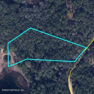 4534 Alan Lake Road Keystone Heights, FL 32656 - Photo 4 of 15 a small bathroom with a small space