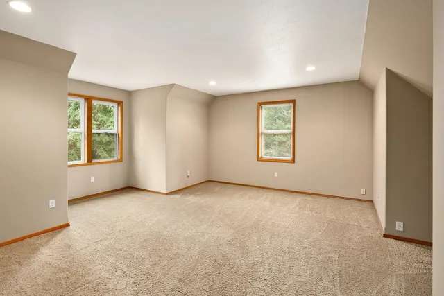 $1,100,000 | 7001 East Chattaroy Road, Chattaroy, WA 99003