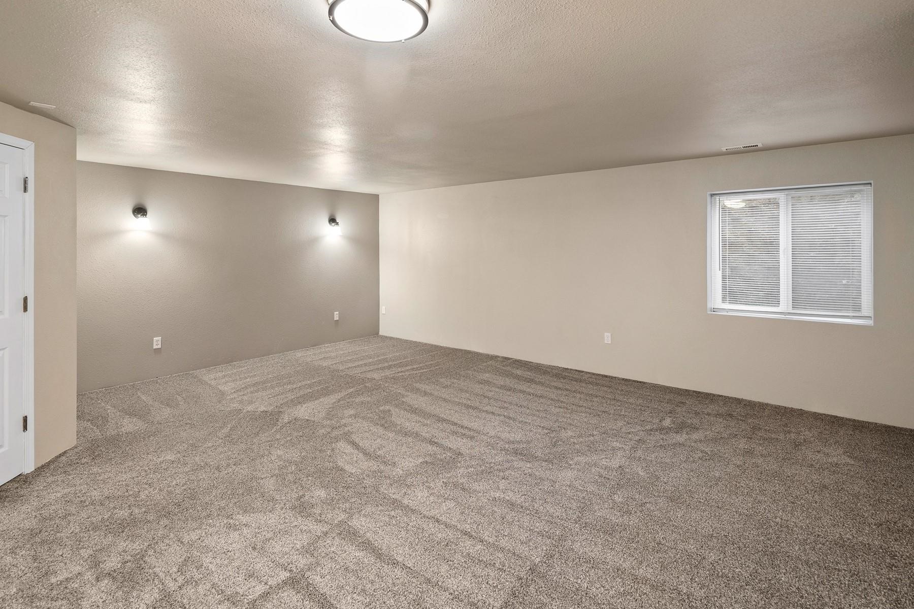 7001 East Chattaroy Road Chattaroy, WA 99003 - Photo 36 of 50