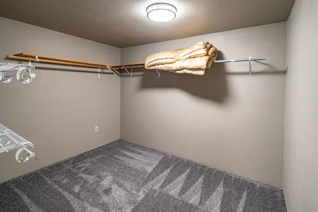 $1,100,000 | 7001 East Chattaroy Road, Chattaroy, WA 99003