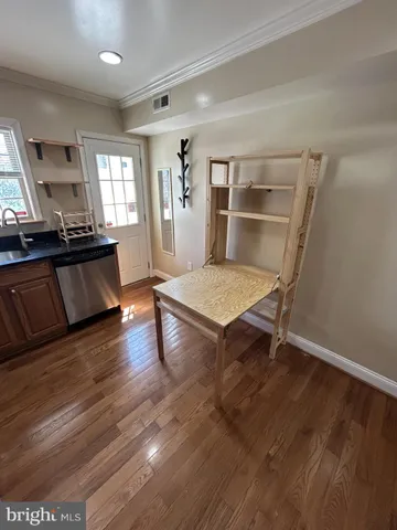 $1,899 | 113 North Bradford Street, Baltimore, MD 21224