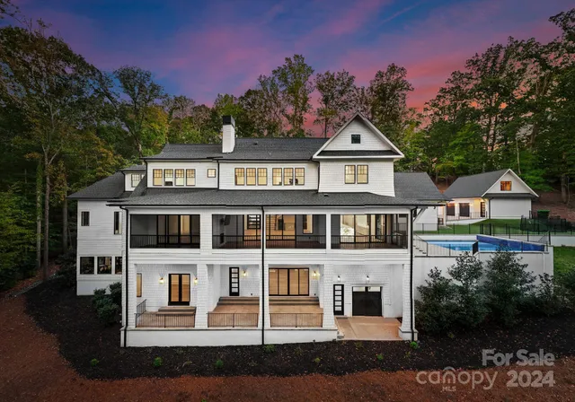 $5,000,000 | 13702 Sage Thrasher Lane, Charlotte, NC 28278