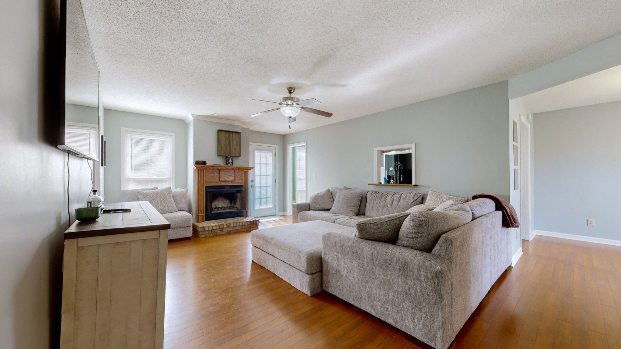 244 Short Street Clarksville, TN 37042 - Photo 4 of 38