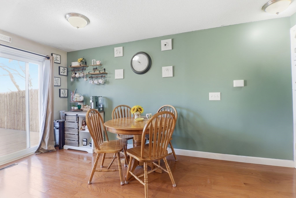 102 Corey Colonial, Unit 102 Agawam, MA 01001 - Photo 18 of 41