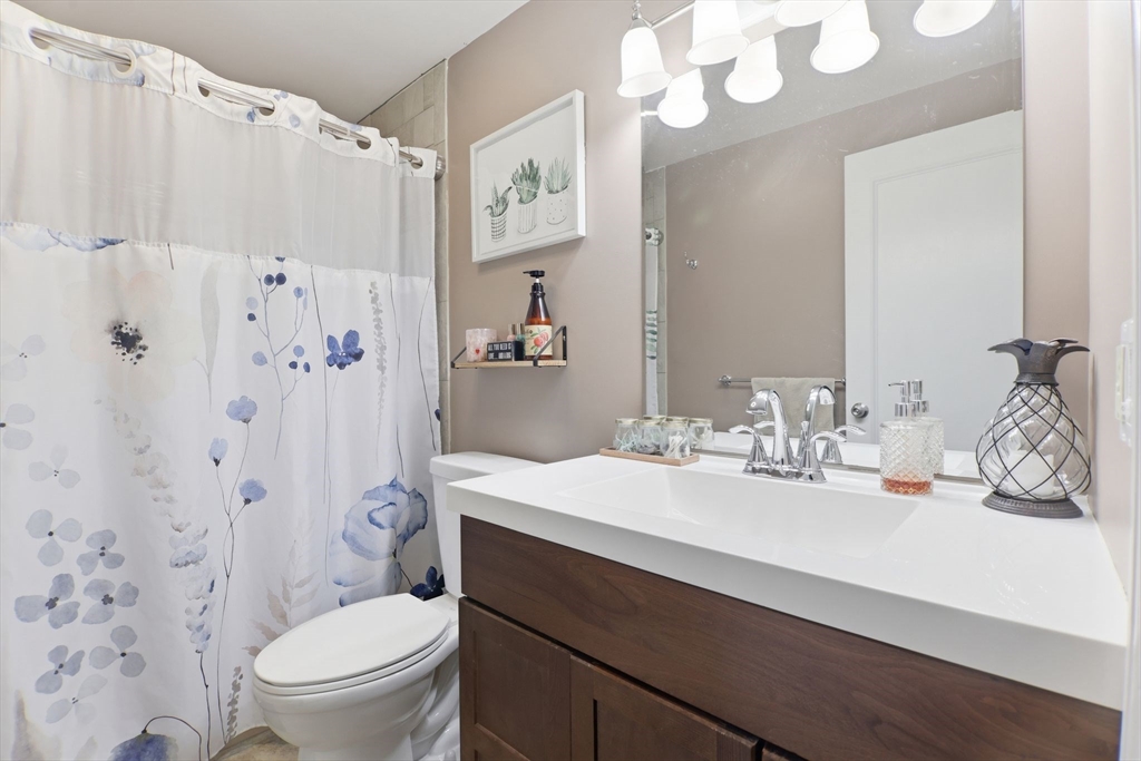 102 Corey Colonial, Unit 102 Agawam, MA 01001 - Photo 32 of 41