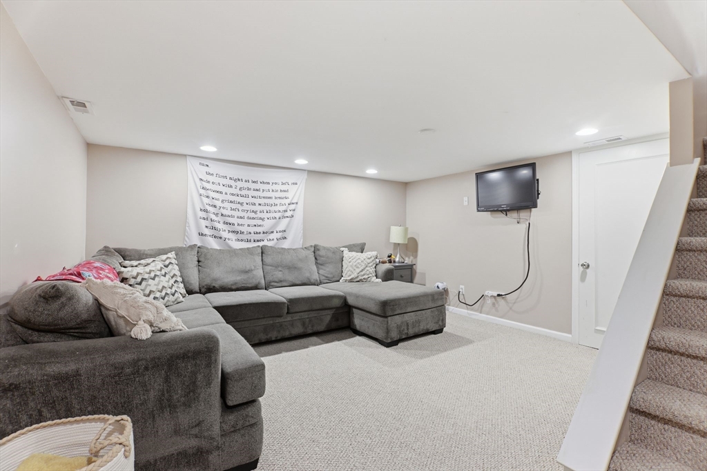 102 Corey Colonial, Unit 102 Agawam, MA 01001 - Photo 33 of 41