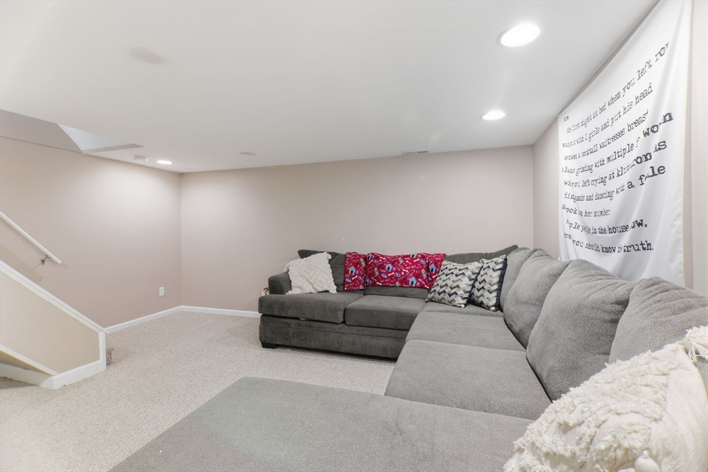 102 Corey Colonial, Unit 102 Agawam, MA 01001 - Photo 35 of 41