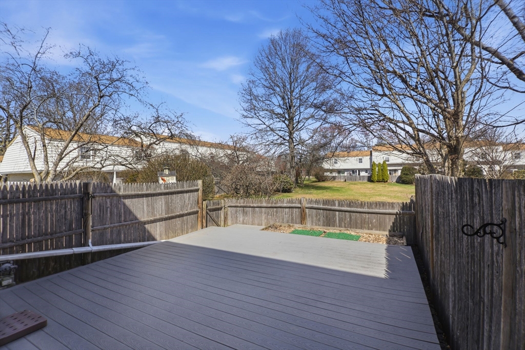 102 Corey Colonial, Unit 102 Agawam, MA 01001 - Photo 37 of 41