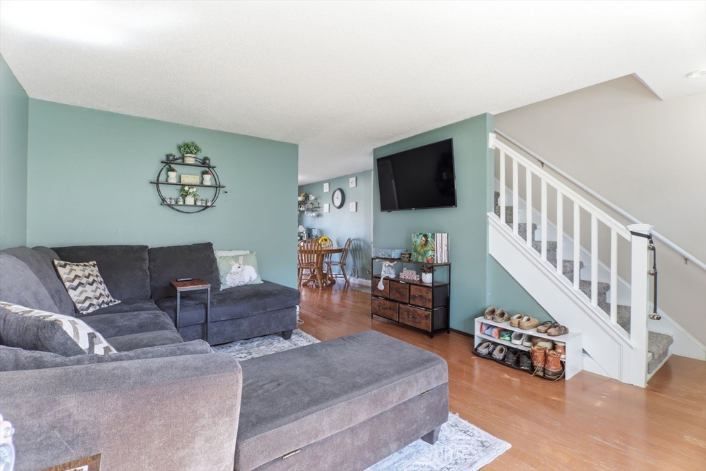 102 Corey Colonial, Unit 102 Agawam, MA 01001 - Photo 8 of 41