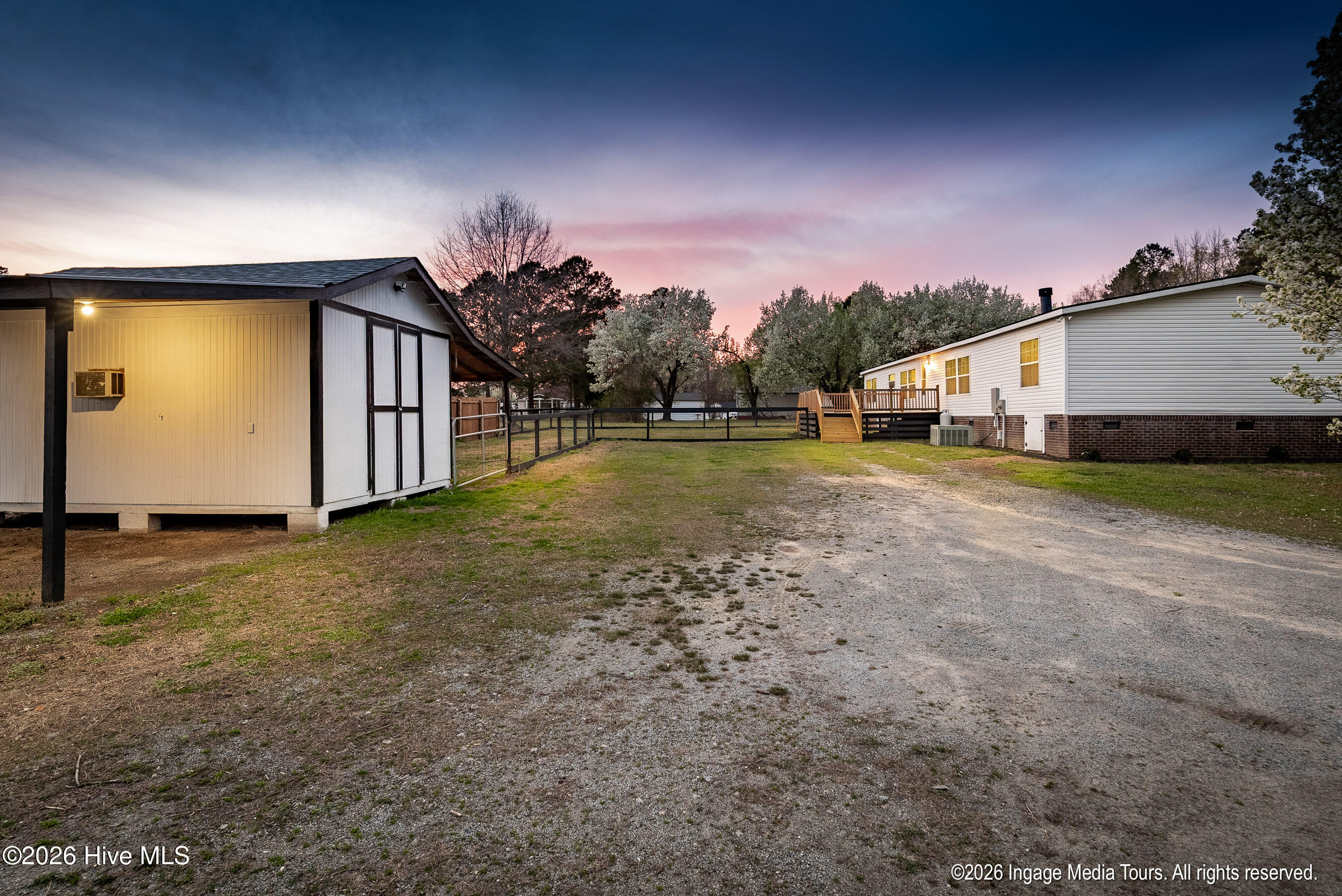 179 Lindsay Road Nashville, NC 27856 - Photo 4 of 50 20260313 MLS S_Nilsen 179 Lindsay Rd Nas