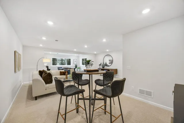 $734,311 | 11500 19th Street Northeast, St. Michael, MN 55376