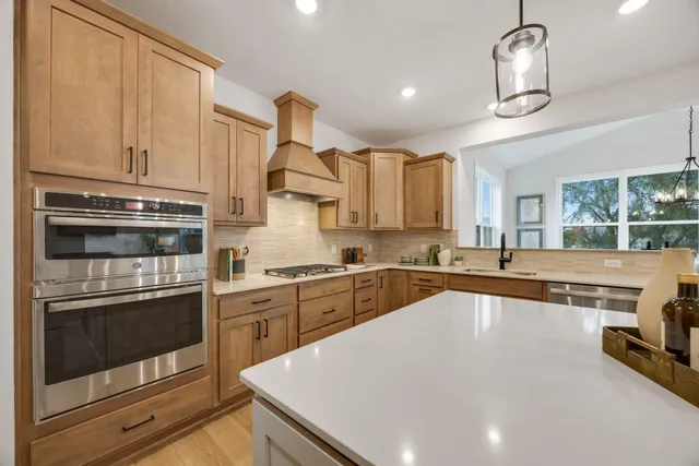 $734,311 | 11500 19th Street Northeast, St. Michael, MN 55376