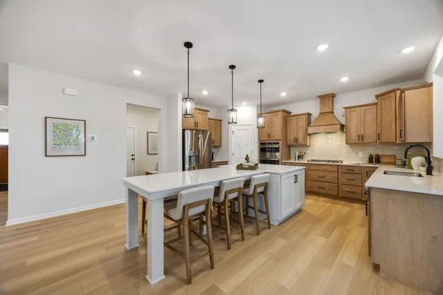 $734,311 | 11500 19th Street Northeast, St. Michael, MN 55376