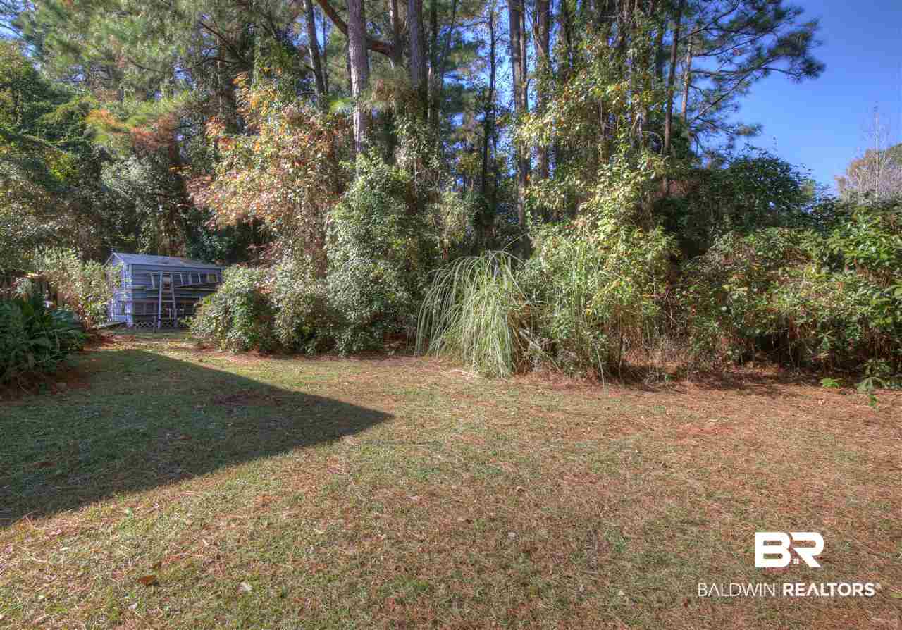 465 Ridgewood Drive Daphne, AL 36526 - Photo 18 of 18 backyard