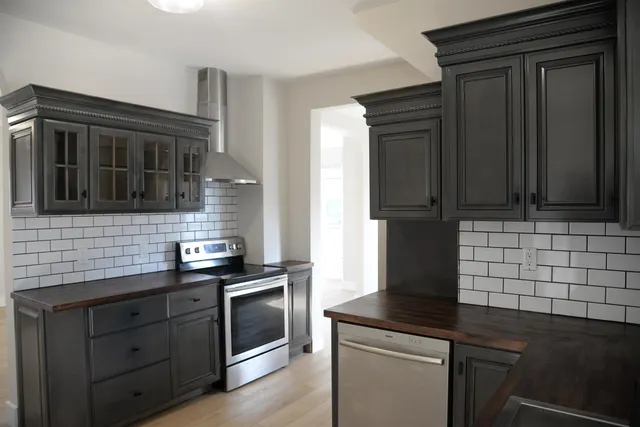 $245,000 | 103 Bridge Wonewoc Wi 53968, Wonewoc, WI 53968