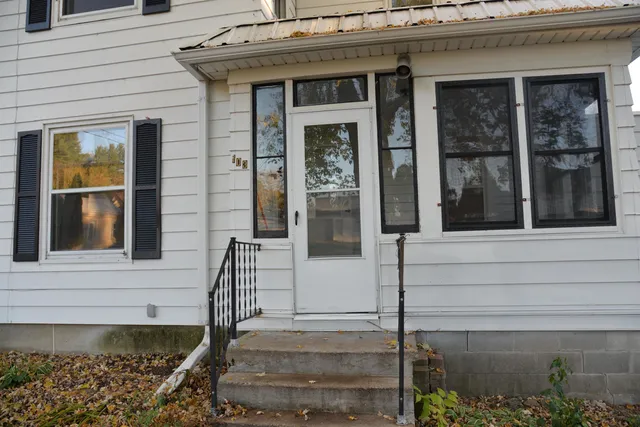 $245,000 | 103 Bridge Wonewoc Wi 53968, Wonewoc, WI 53968