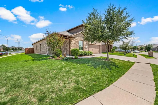 $418,000 | 13864 Langston Lk Road, Fort Worth, TX 76262