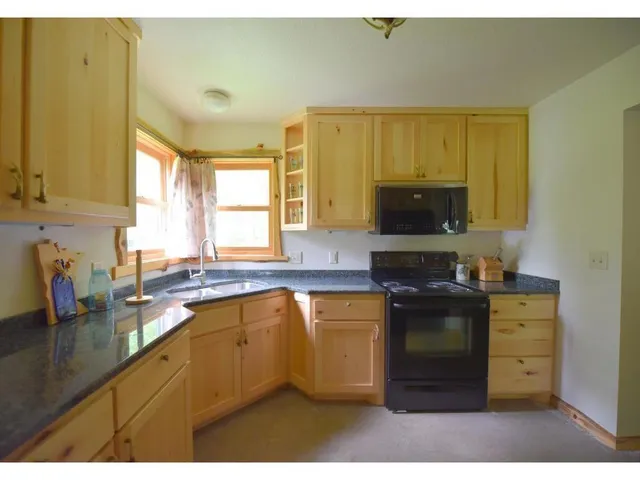 $264,900 | 4926 Iroquois Loop Trail, Motley, MN 56466