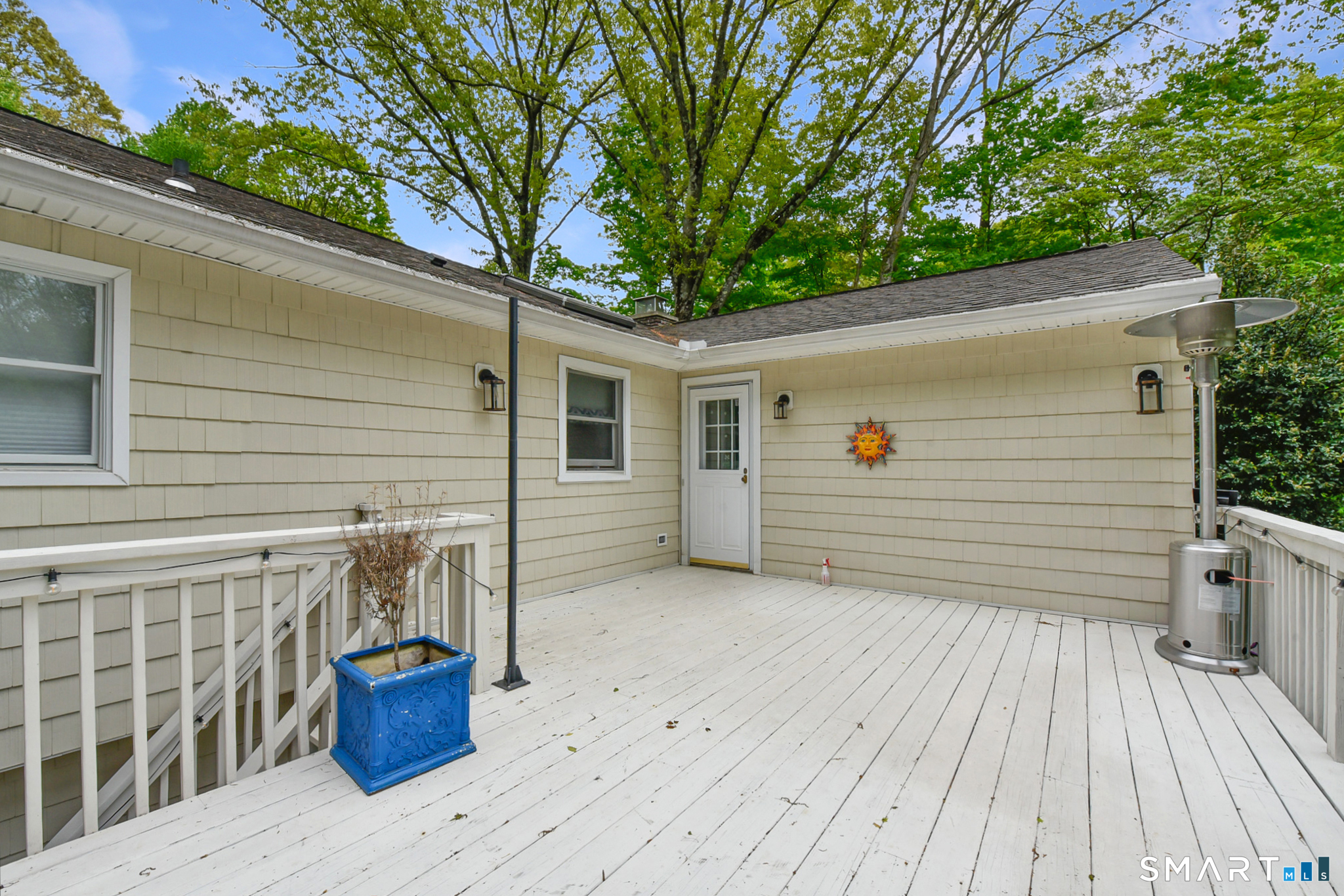 17 Grey Hollow Road Norwalk, CT 06850 - Photo 35 of 39