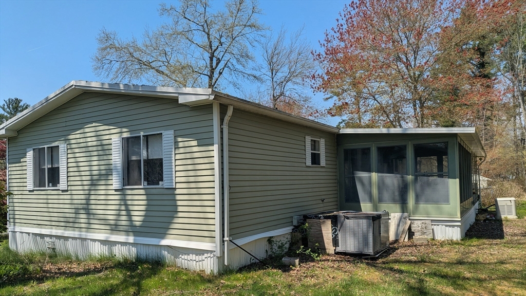 64 Solitude Way Wareham, MA 02576 - Photo 3 of 40