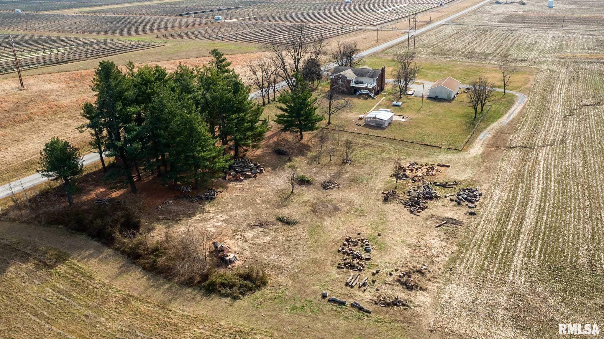 3235 Crossroad School Road Eldorado, IL 62930 - Photo 44 of 68