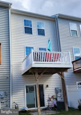 $2,200 | 320 Rolling Valley Drive, Fredericksburg, VA 22405