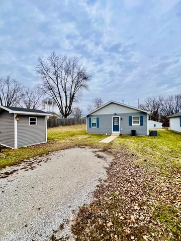 $197,900 | 1303 East Ohio Street, Frankfort, IN 46041