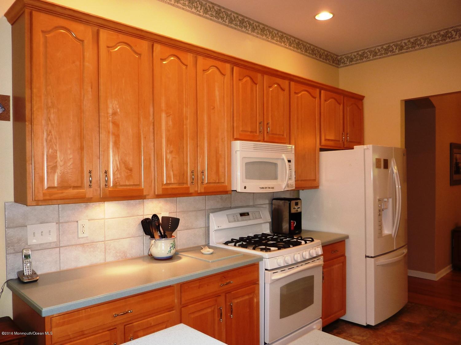 26 Shoal Road Jackson, NJ 08527 - Photo 15 of 32 P1090826