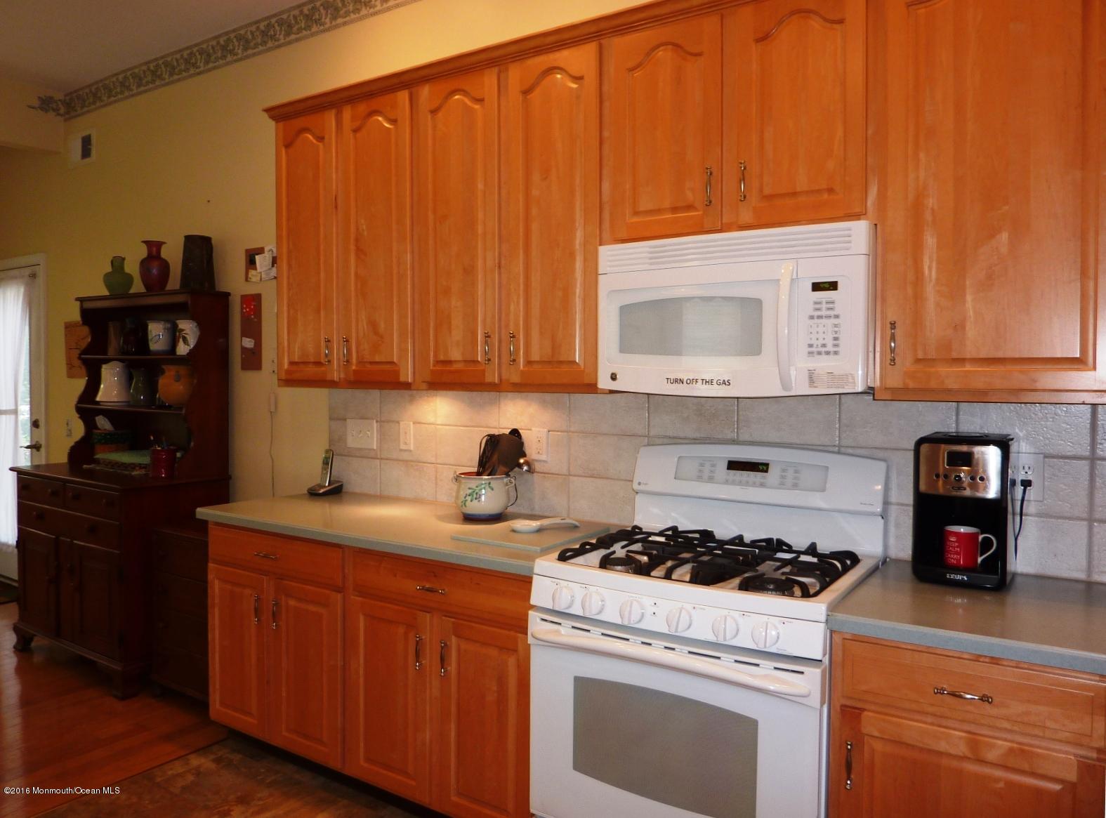 26 Shoal Road Jackson, NJ 08527 - Photo 17 of 32 P1090829