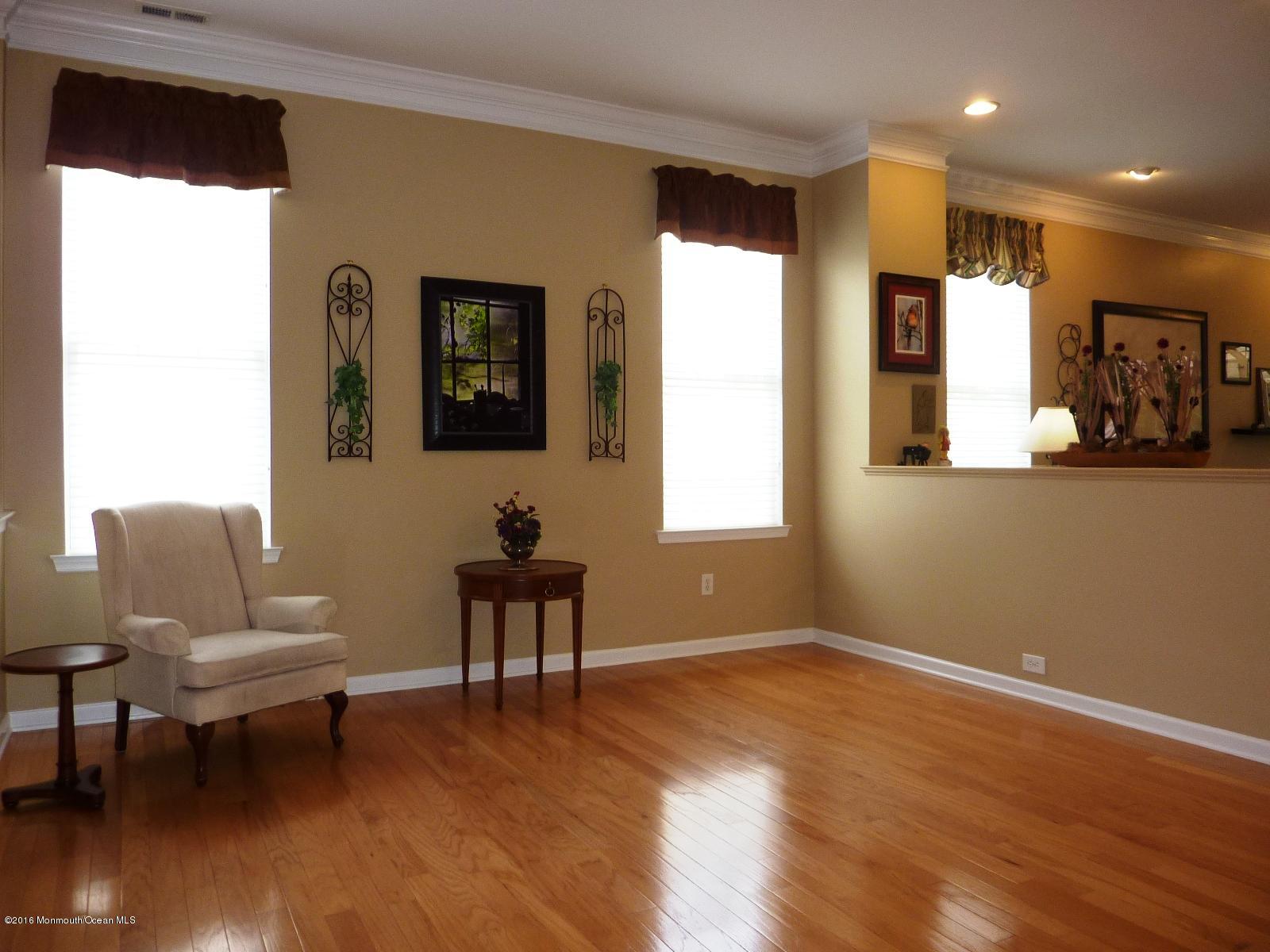 26 Shoal Road Jackson, NJ 08527 - Photo 6 of 32 P1090803