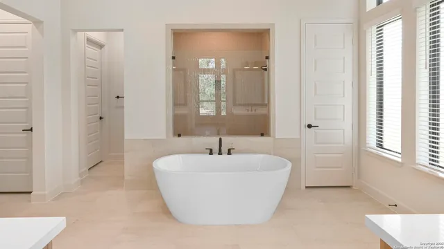 $989,900 | 145 Western Justice, Boerne, TX 78006