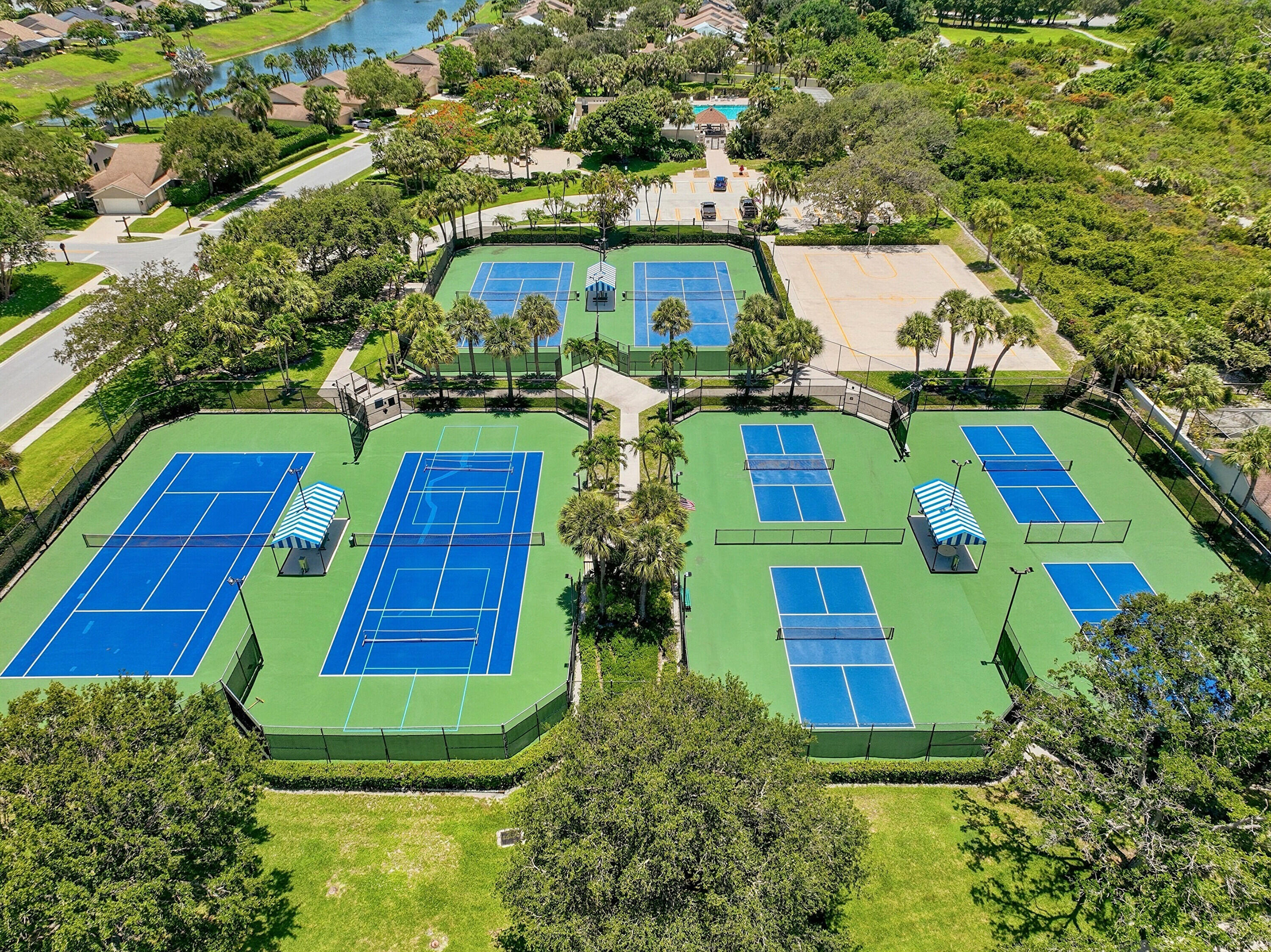 2716 27th Court Jupiter, FL 33477 - Photo 34 of 37 34_010_dji_0827_28_29_30_31