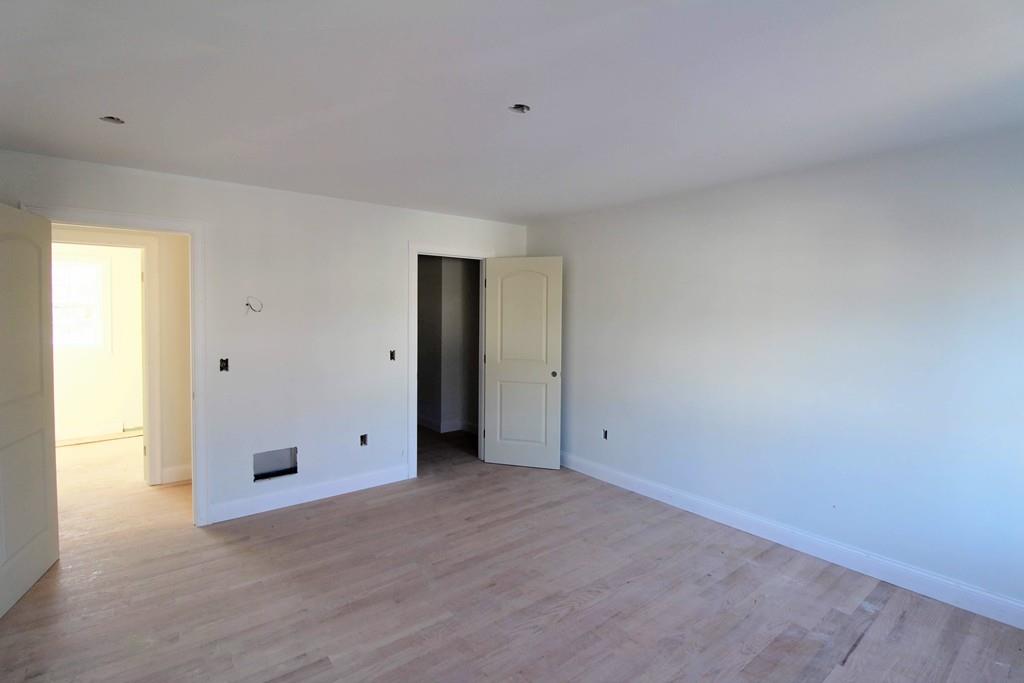 189 Friendship Street Fall River, MA 02724 - Photo 10 of 15
